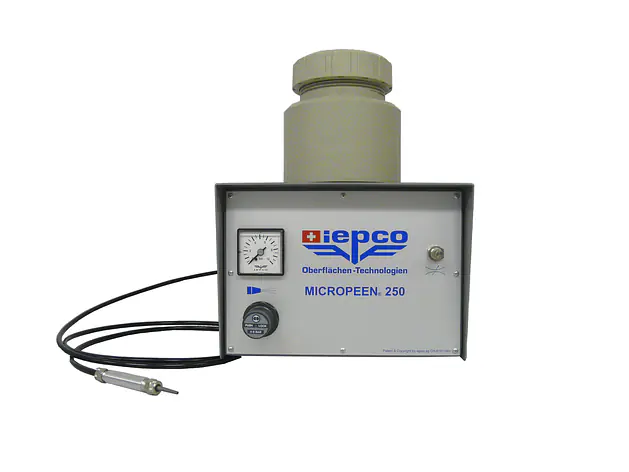 Kleines Druckstrahlgerät MICROPEEN 250
